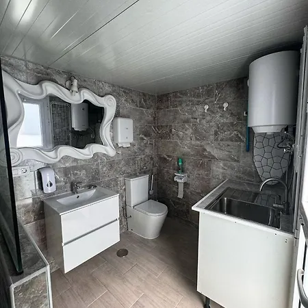 Гостьовий будинок Namaste *